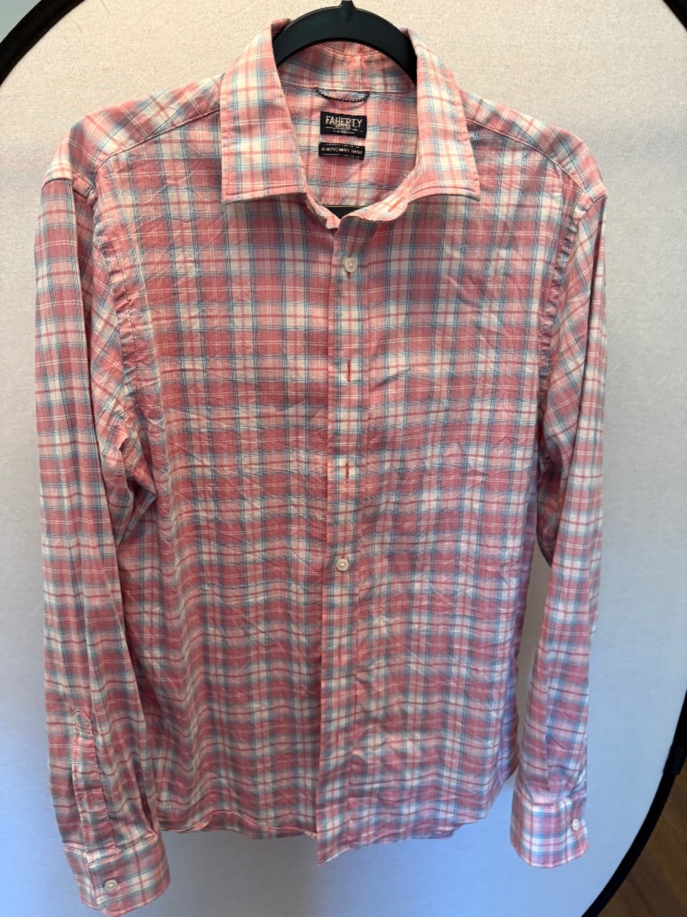 Faherty Movement Shirt Men’s Coral Blue Plaid Long Sleeve Button Down
